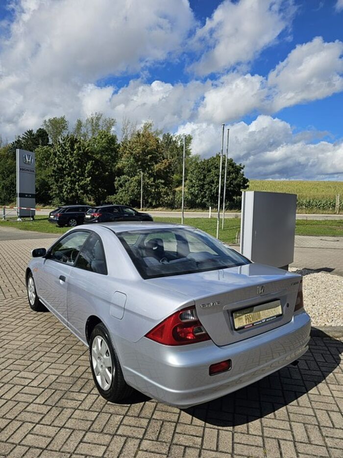 Honda Civic Coupe 1.7 LS