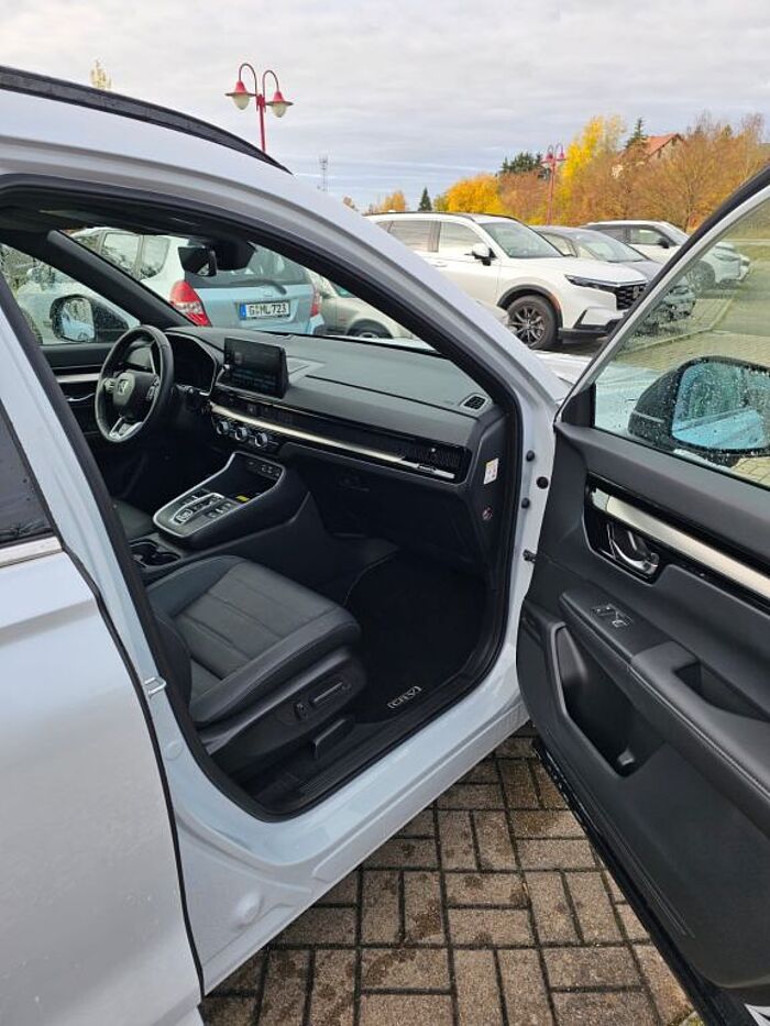 Honda CR-V e:PHEV 2.0 i-MMD Hybrid 2WD Advance Tech