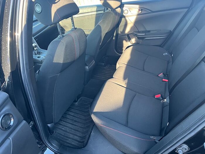 Honda Civic 1.0 i-VTEC Turbo Comfort Sport Line