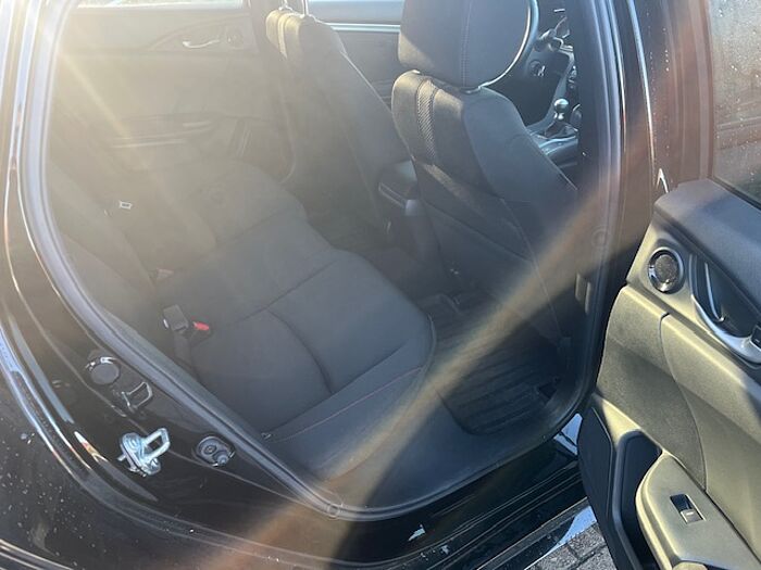 Honda Civic 1.0 i-VTEC Turbo Comfort Sport Line