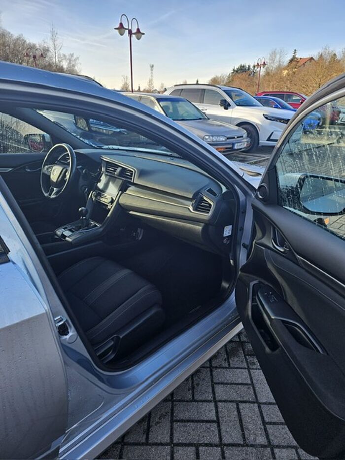 Honda Civic 1.6 i-DTEC Elegance