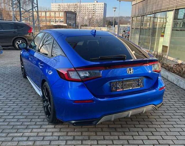 Honda Civic e: HEV 2.0 i-MMD Hybrid Sport