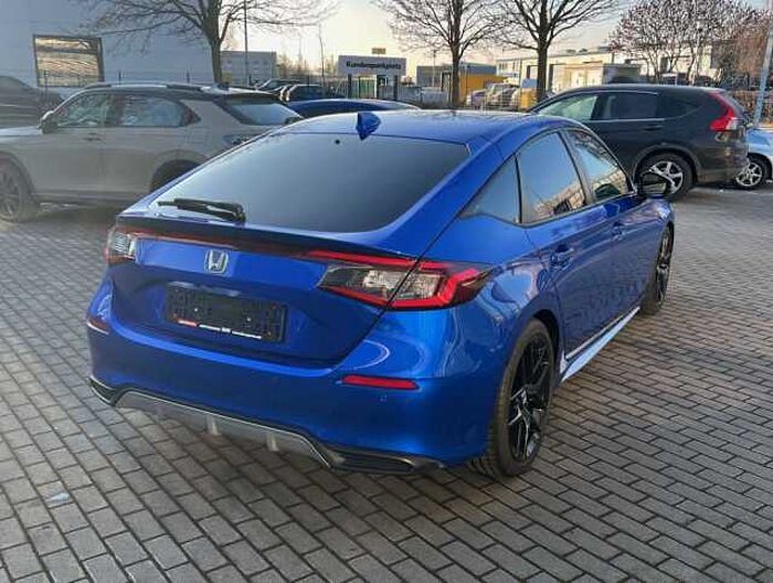 Honda Civic e: HEV 2.0 i-MMD Hybrid Sport