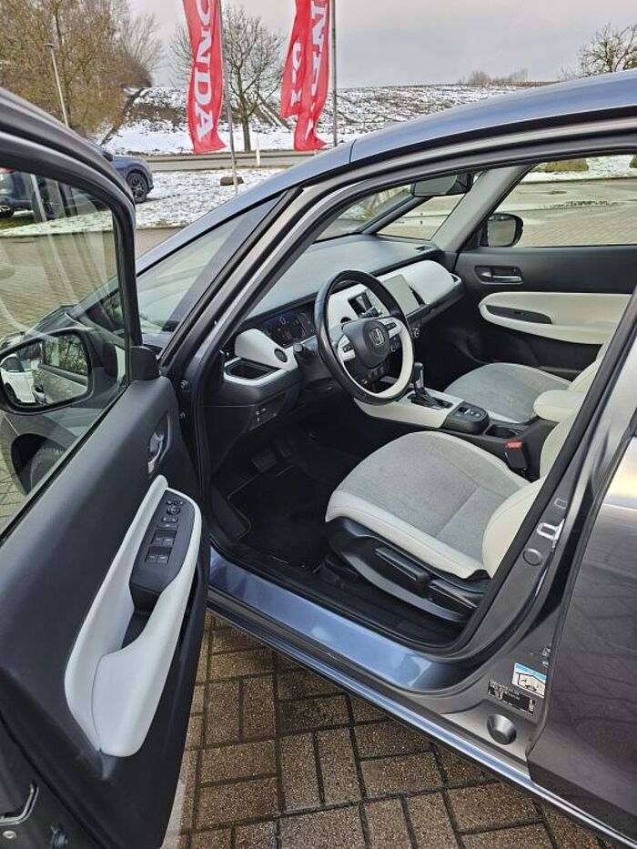 Honda Jazz 1.5 i-MMD Hybrid e-CVT Executive