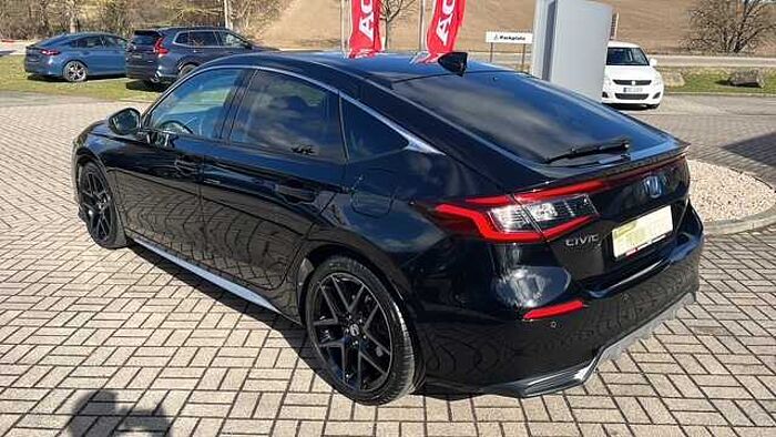 Honda Civic e: HEV 2.0 i-MMD Hybrid Advance