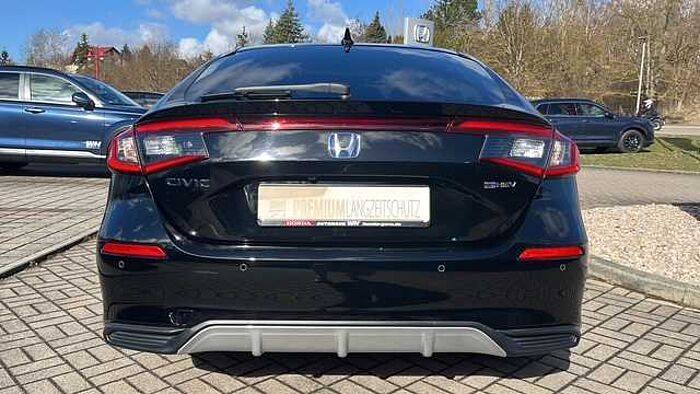 Honda Civic e: HEV 2.0 i-MMD Hybrid Advance