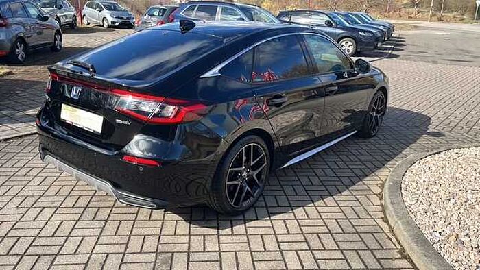 Honda Civic e: HEV 2.0 i-MMD Hybrid Advance