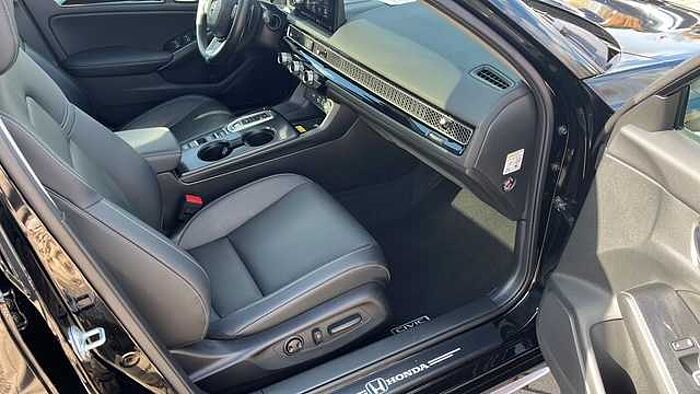 Honda Civic e: HEV 2.0 i-MMD Hybrid Advance