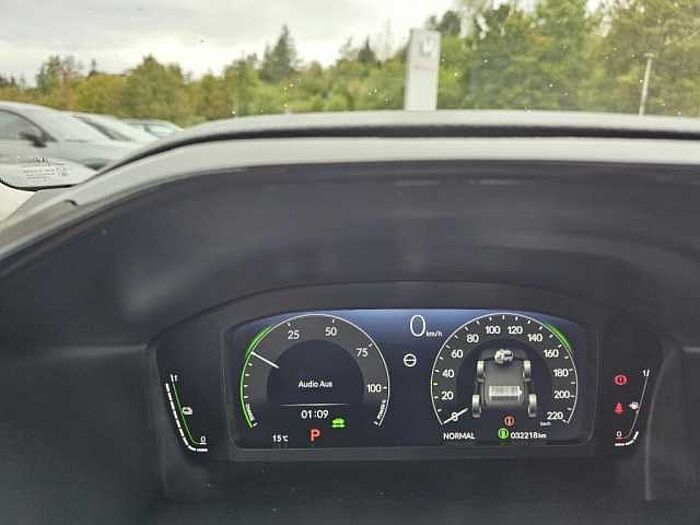Honda CR-V e: HEV 2.0 i-MMD Hybrid AWD Advance