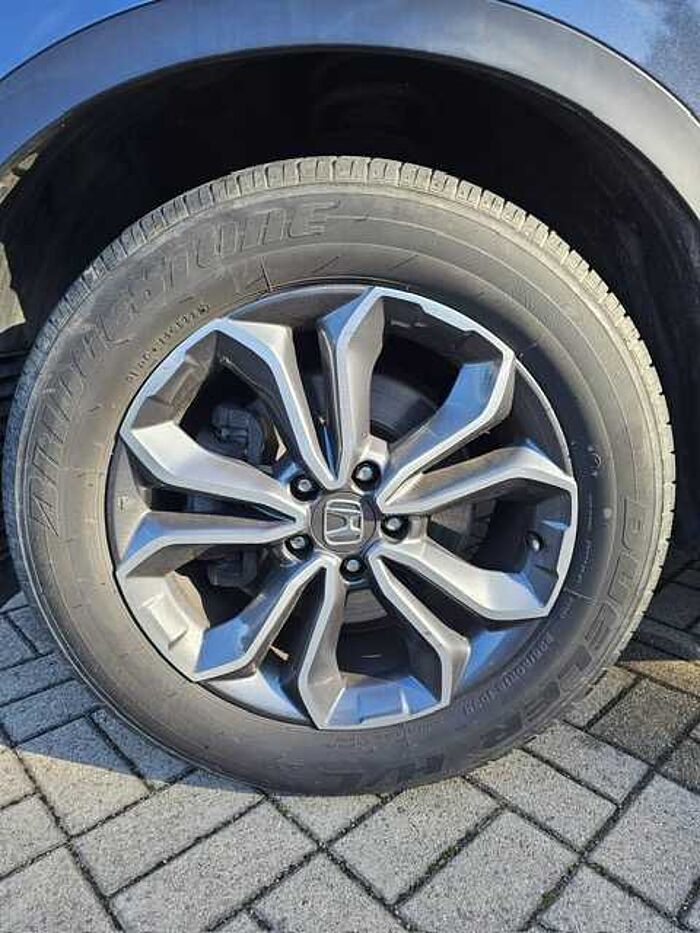 Honda CR-V e: HEV 2.0 i-MMD Hybrid 4WD Executive