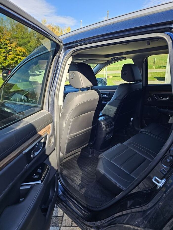Honda CR-V e: HEV 2.0 i-MMD Hybrid 4WD Executive