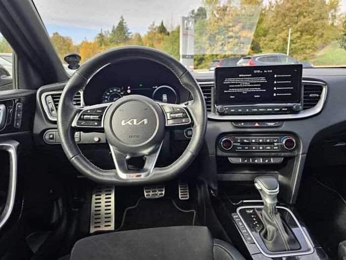 Kia Ceed SW 1.5 T-GDI DCT7 OPF GT Line